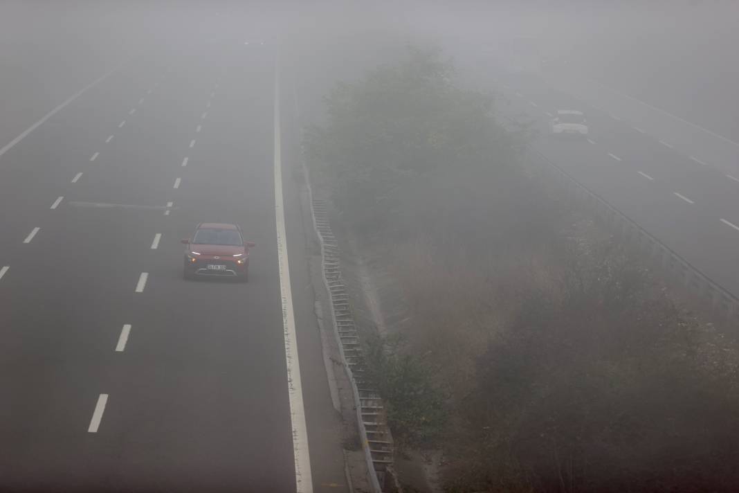 Sürücüler dikkat! O güzergahta sis etkili oluyor 15